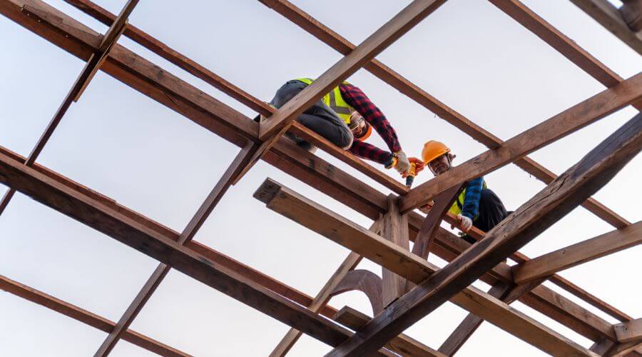 Expert Emergency Roof Repairs services in Moyers, OK